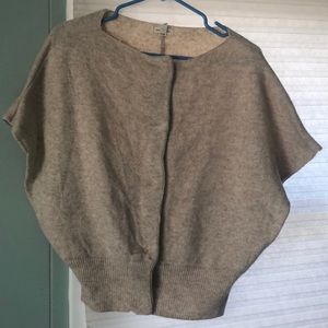 Wool short sleeve top